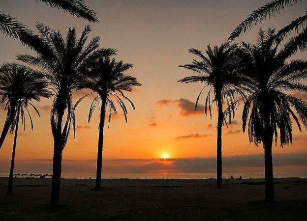 Beach Valencia Luxury A40-35 Apartment With Terrace And Sea Views Екстер'єр фото